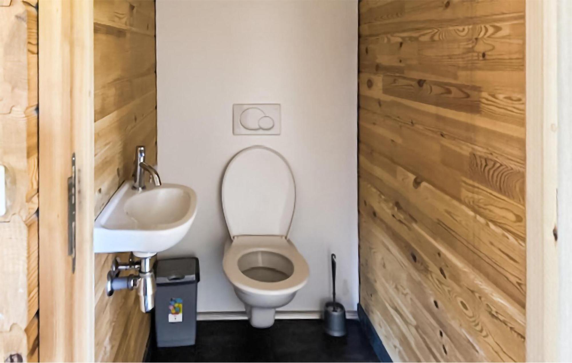 Lovely Home In Heel With Wifi エクステリア 写真